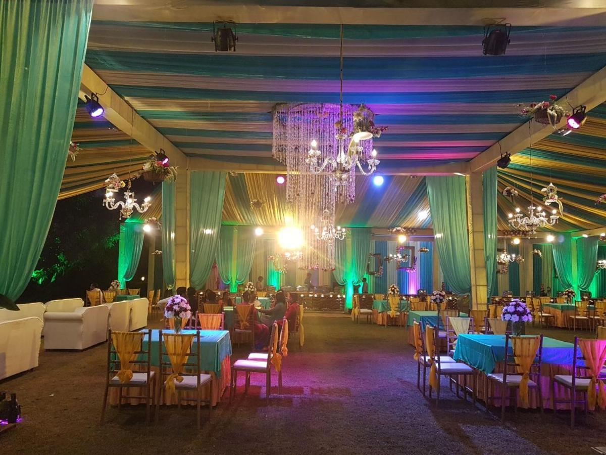 Aveo By Amatra, Gateway To Corbett Hotel Kashipur Bagian luar foto