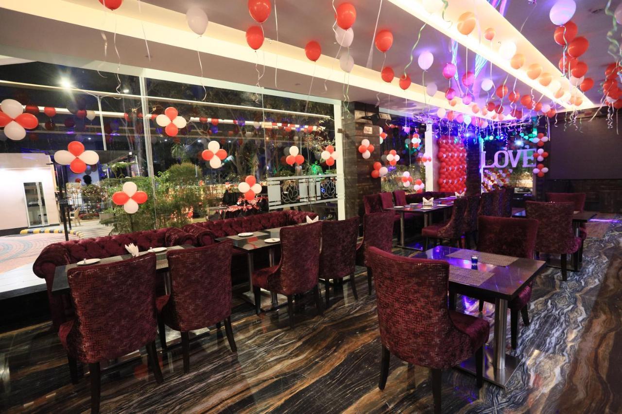 Aveo By Amatra, Gateway To Corbett Hotel Kashipur Bagian luar foto