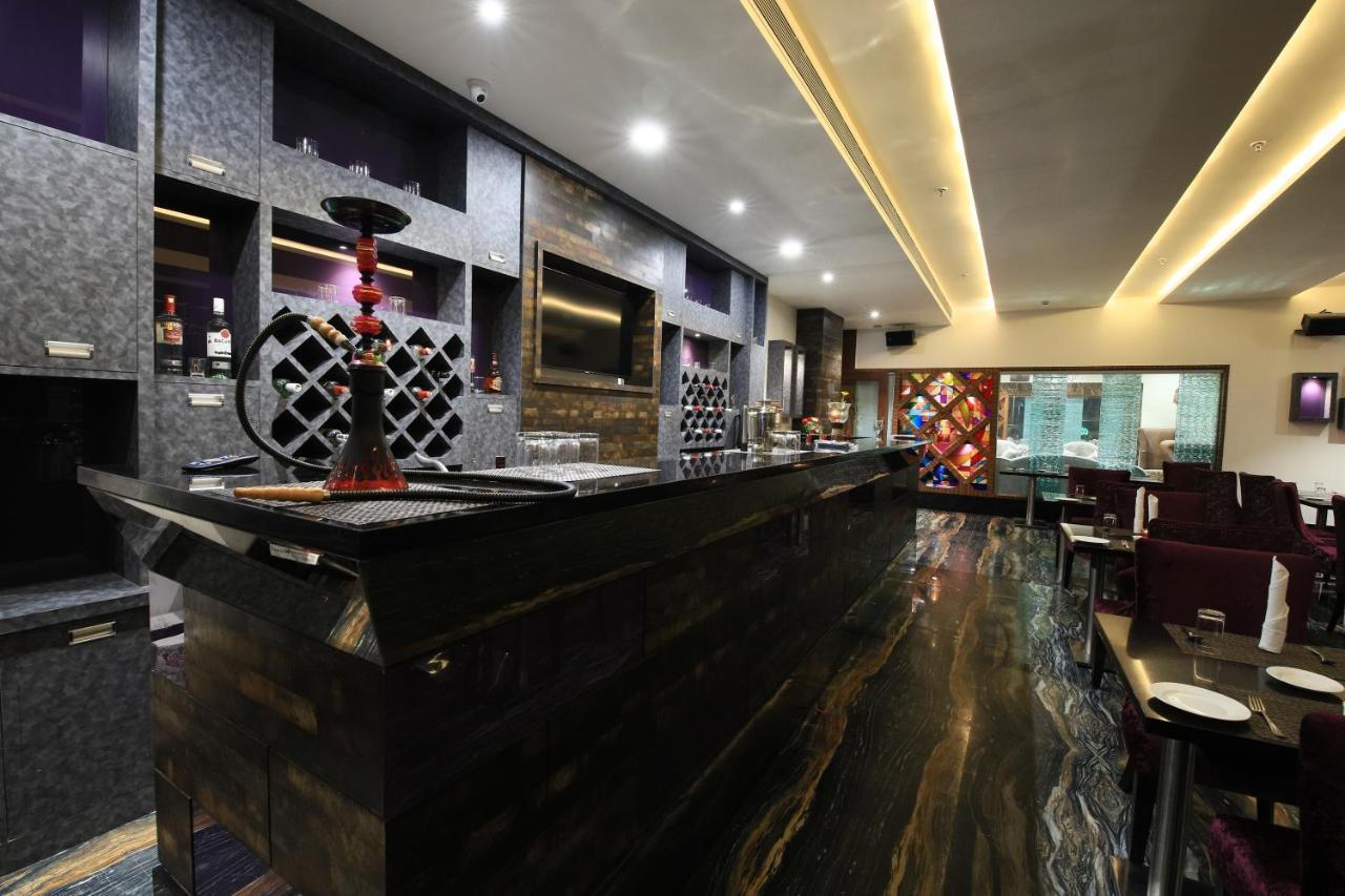 Aveo By Amatra, Gateway To Corbett Hotel Kashipur Bagian luar foto