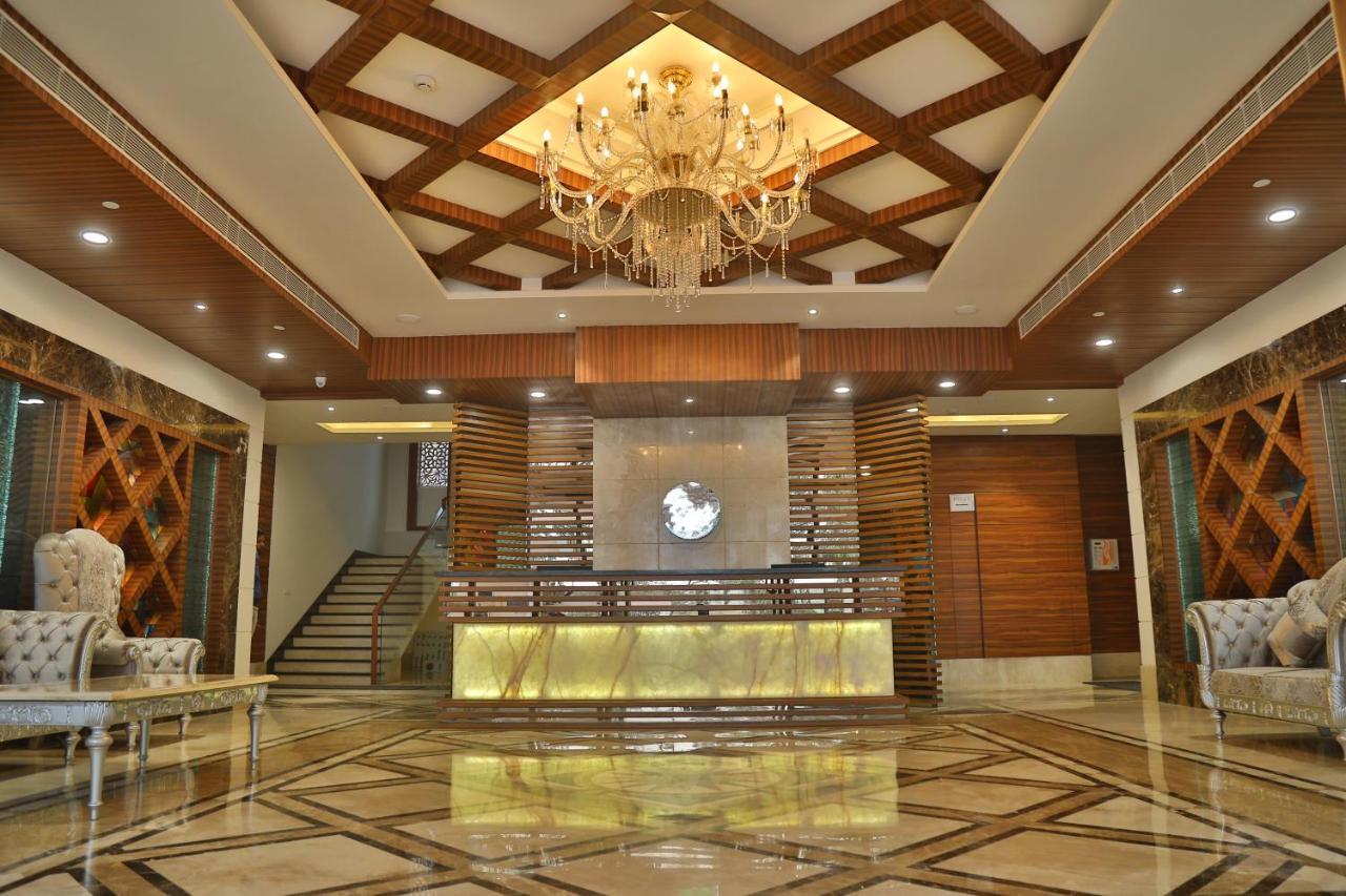Aveo By Amatra, Gateway To Corbett Hotel Kashipur Bagian luar foto